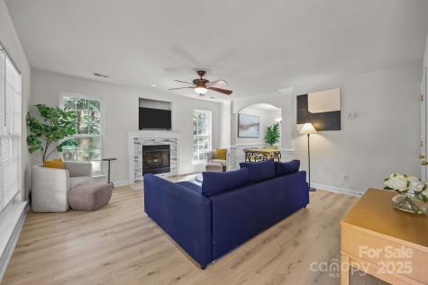 8200 Kerrybrook Circle Charlotte NC 28214