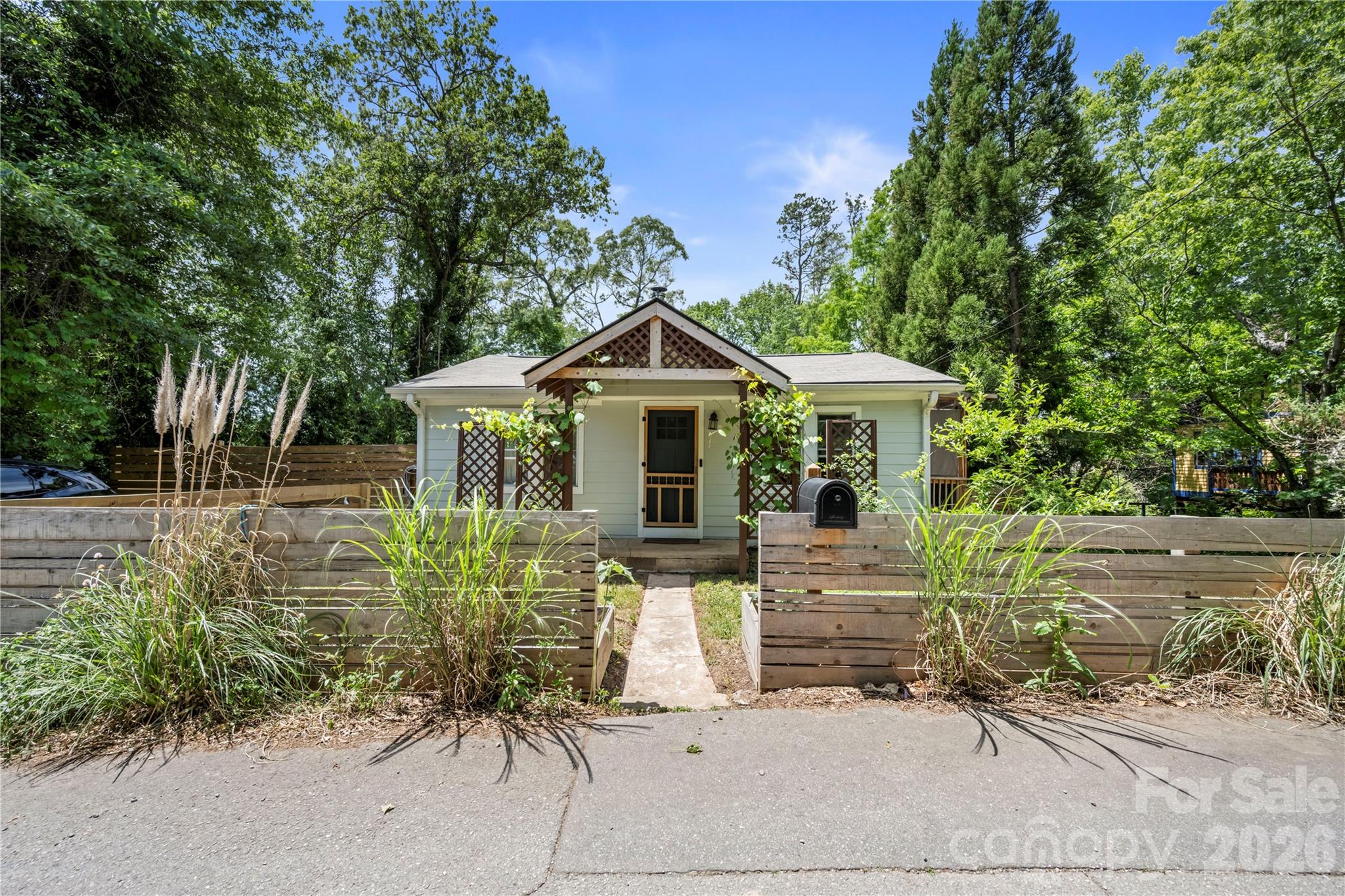 1 Detroit Avenue Asheville NC 28806