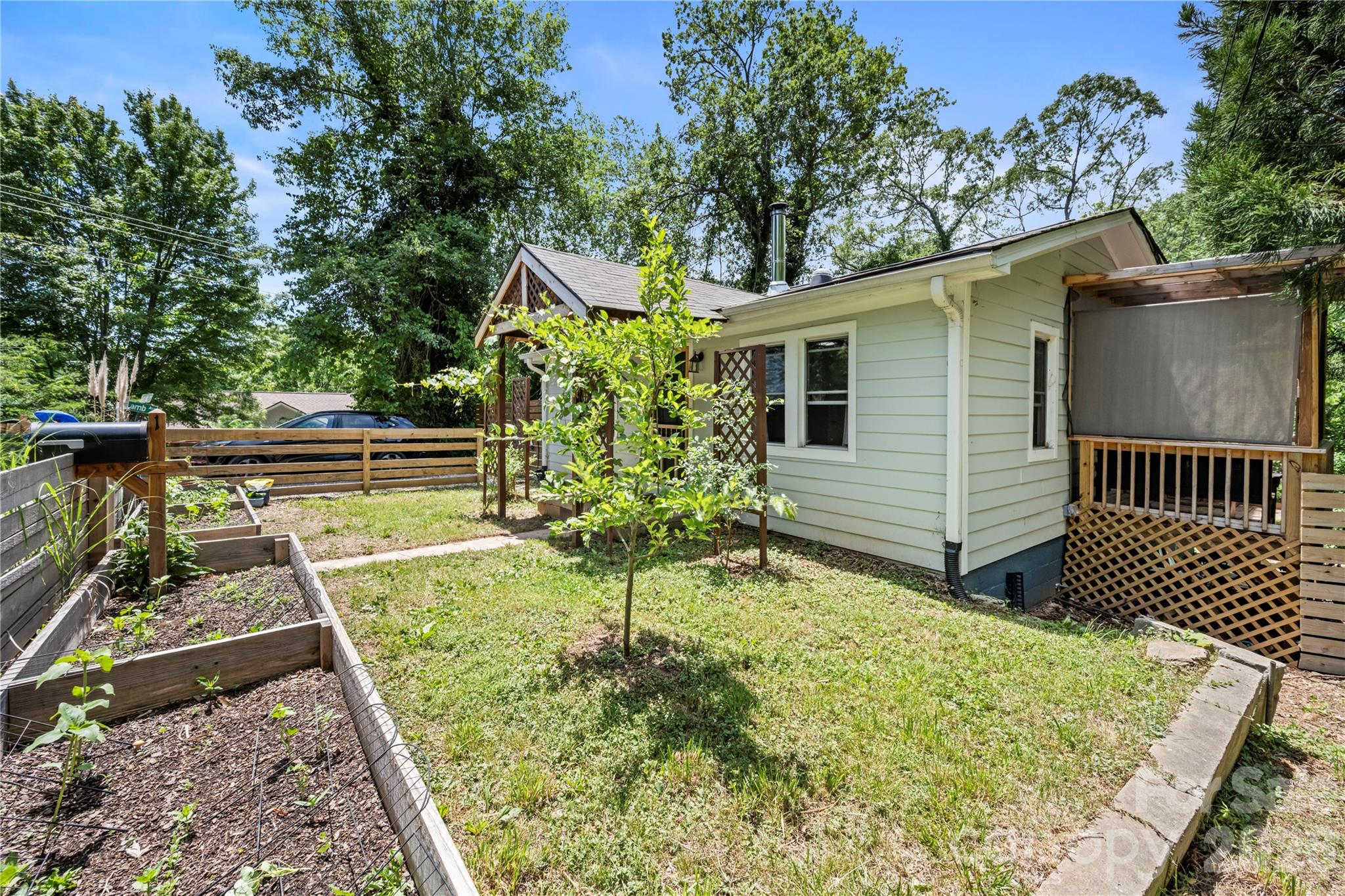 1 Detroit Avenue Asheville NC 28806