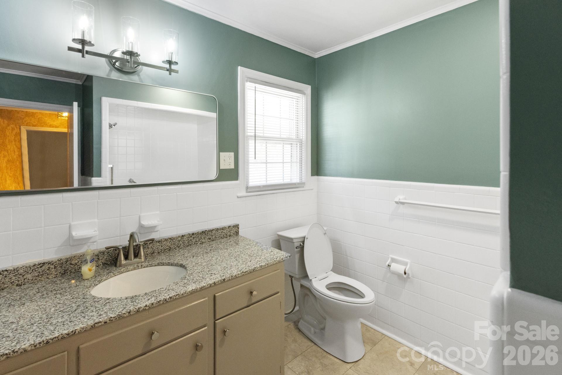 607 12th Avenue NE Hickory NC 28601