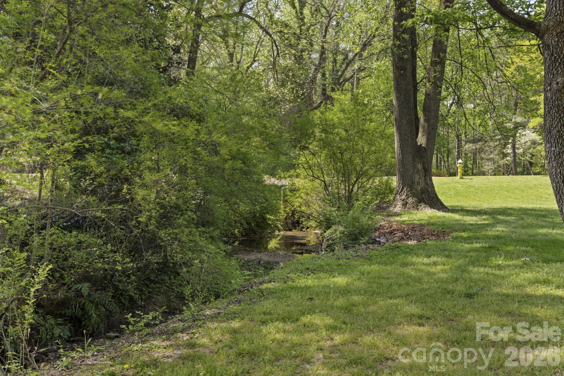 607 12th Avenue NE Hickory NC 28601