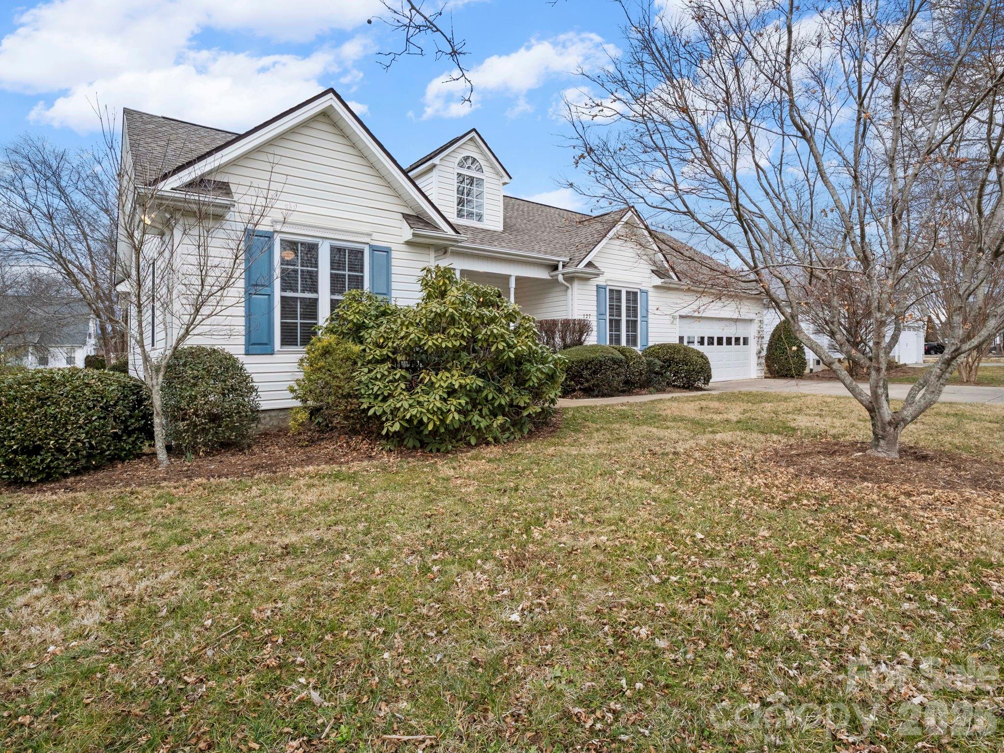 127 Kingfisher Lane Mills River NC 28759
