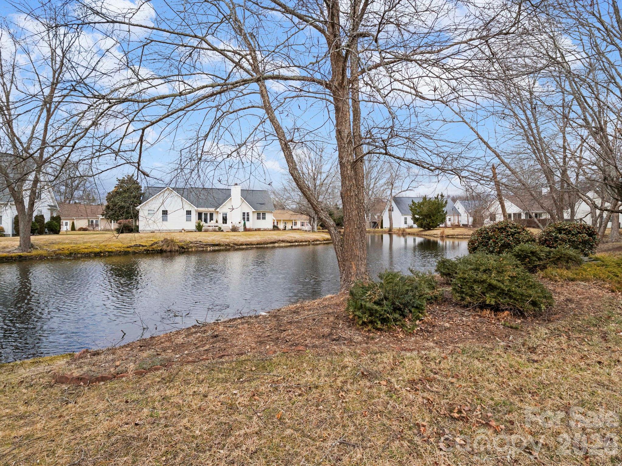 127 Kingfisher Lane Mills River NC 28759