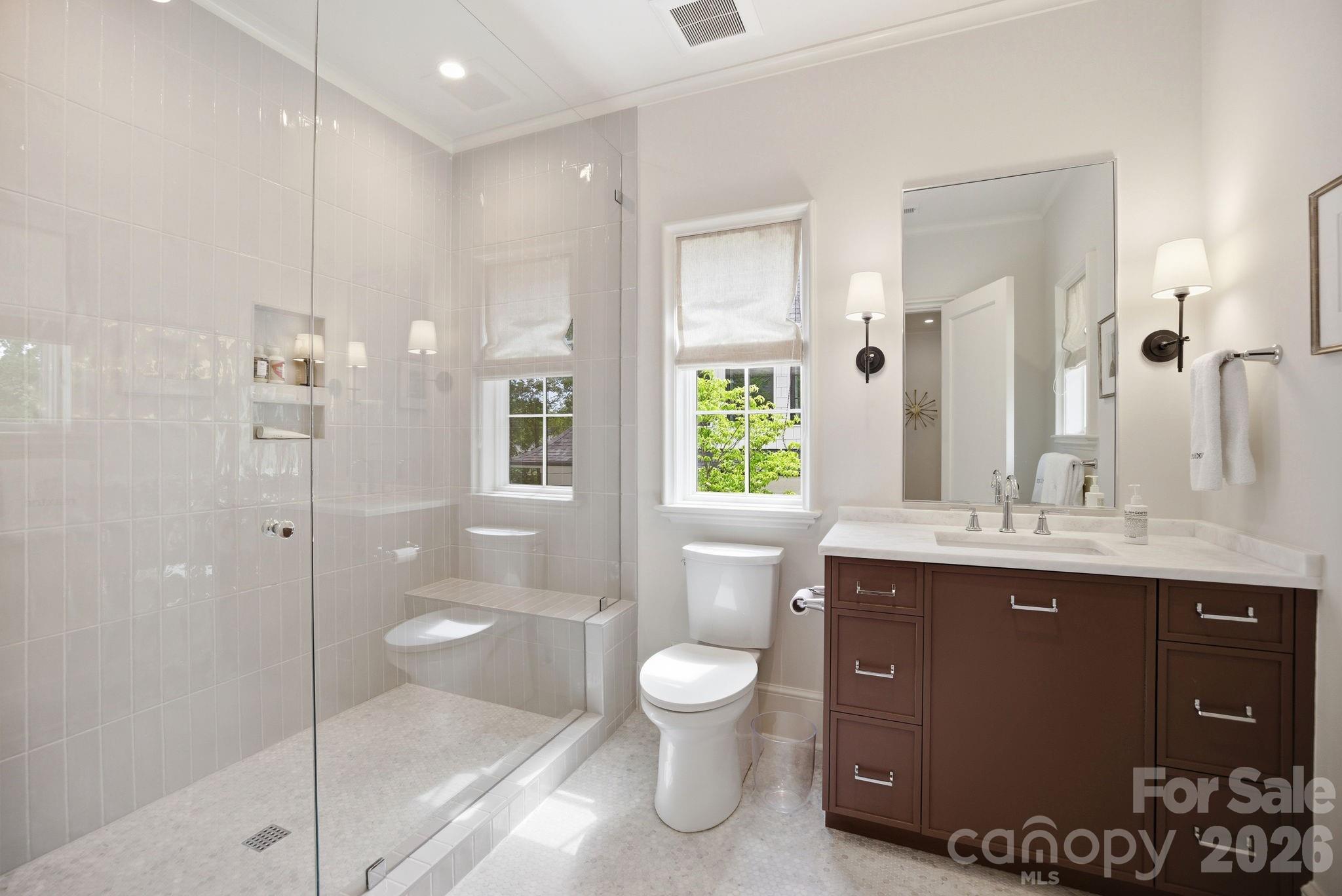2710 Briarcliff Place Charlotte NC 28207