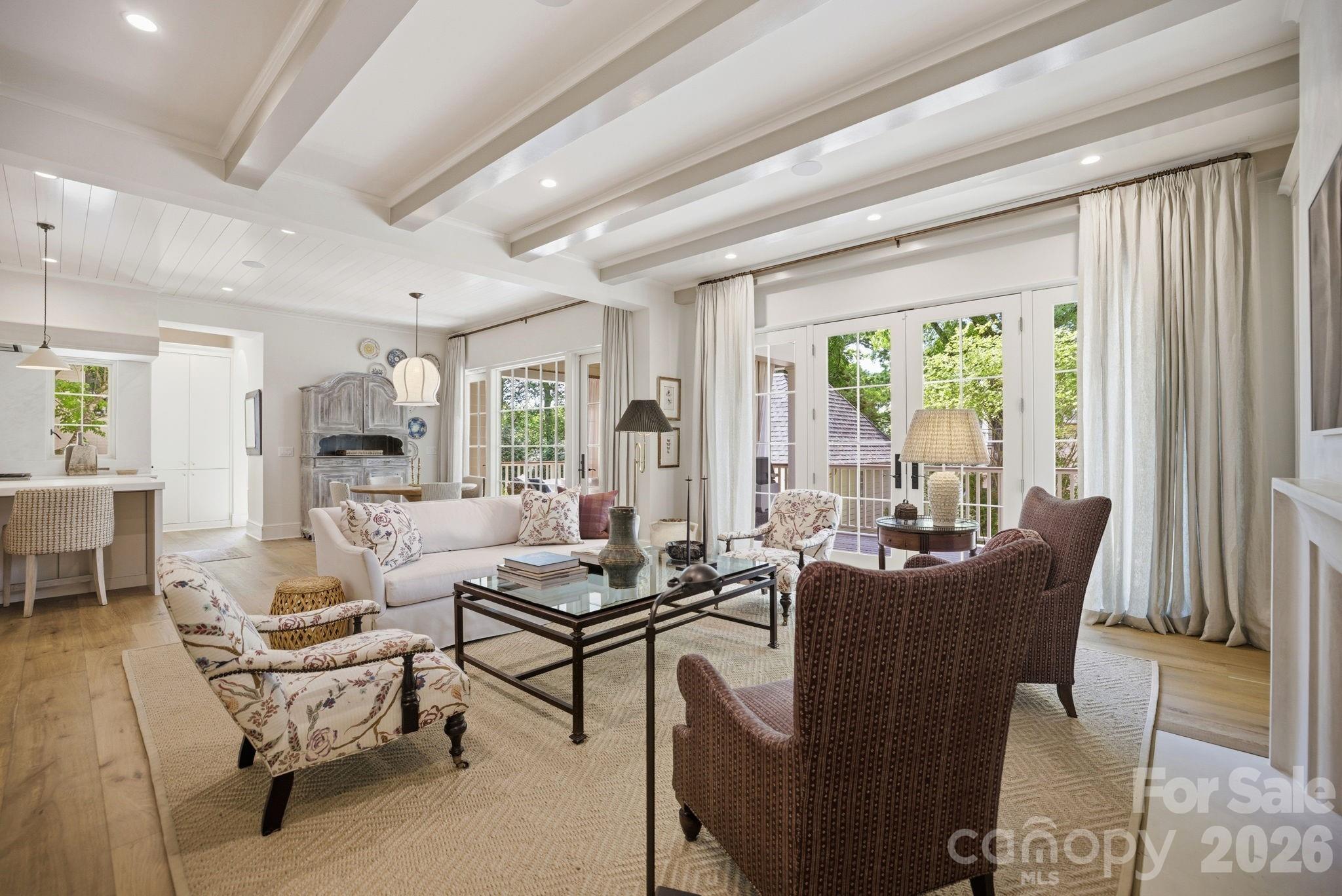 2710 Briarcliff Place Charlotte NC 28207
