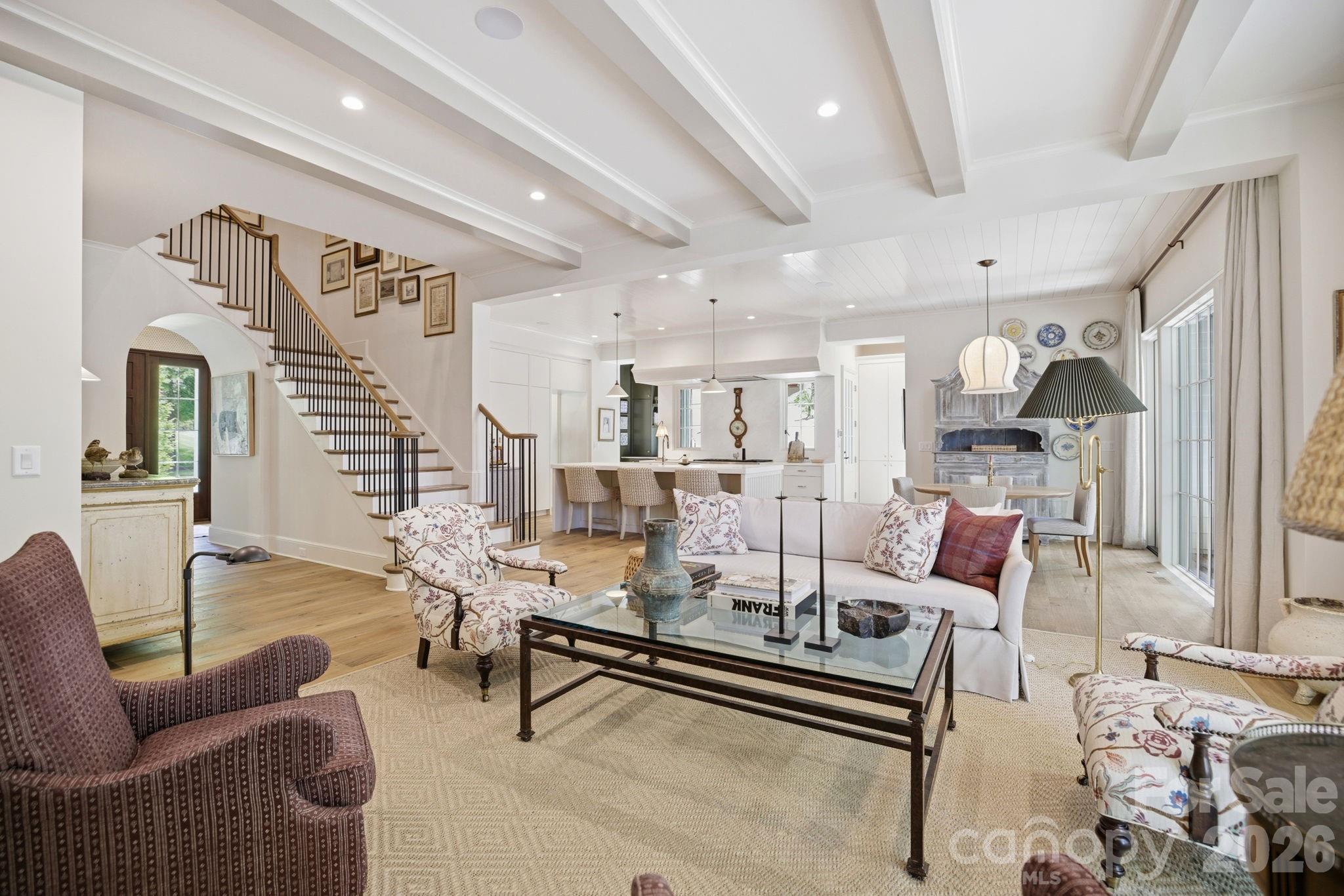 2710 Briarcliff Place Charlotte NC 28207