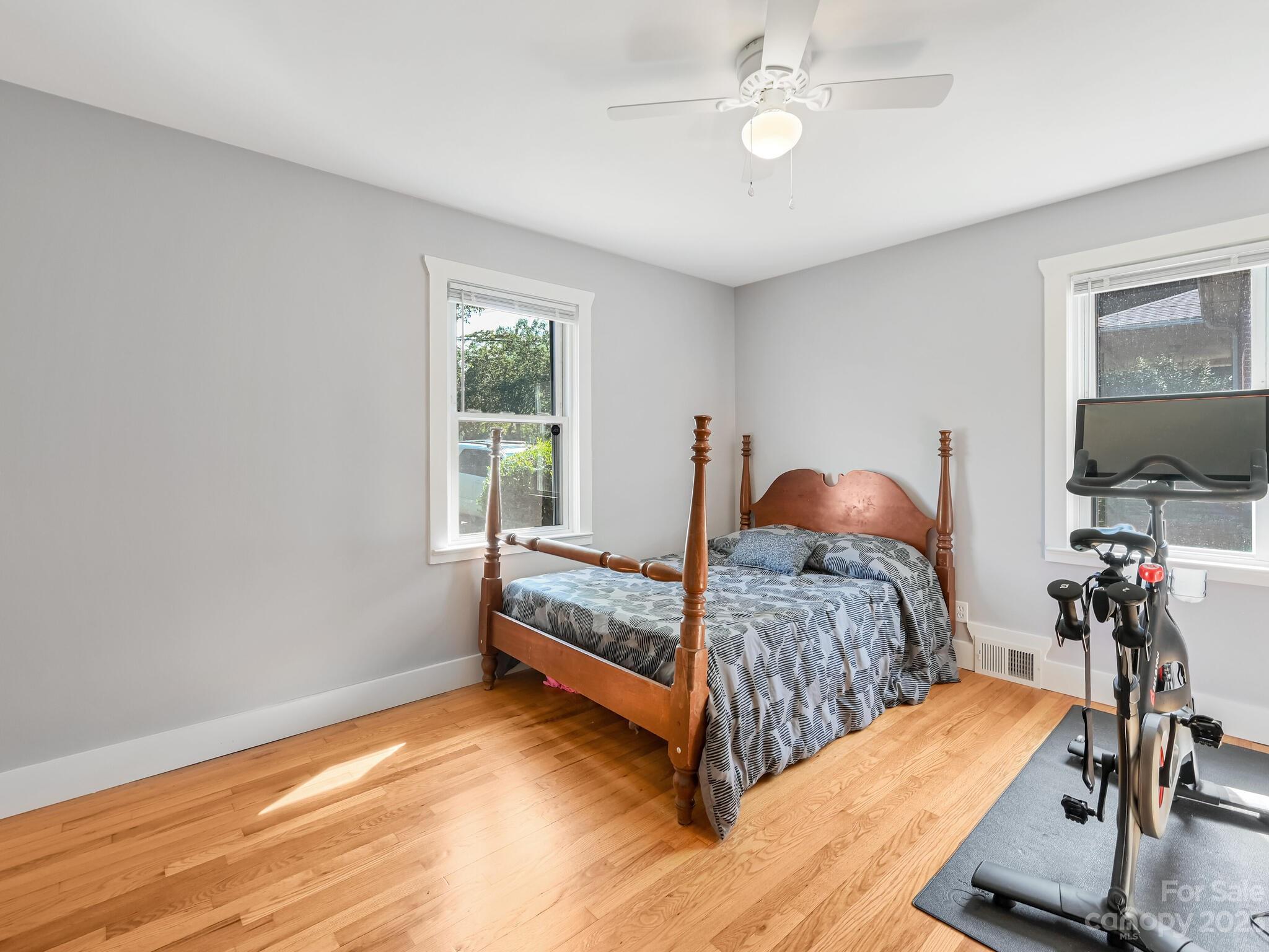65 Craggy Avenue Asheville NC 28806