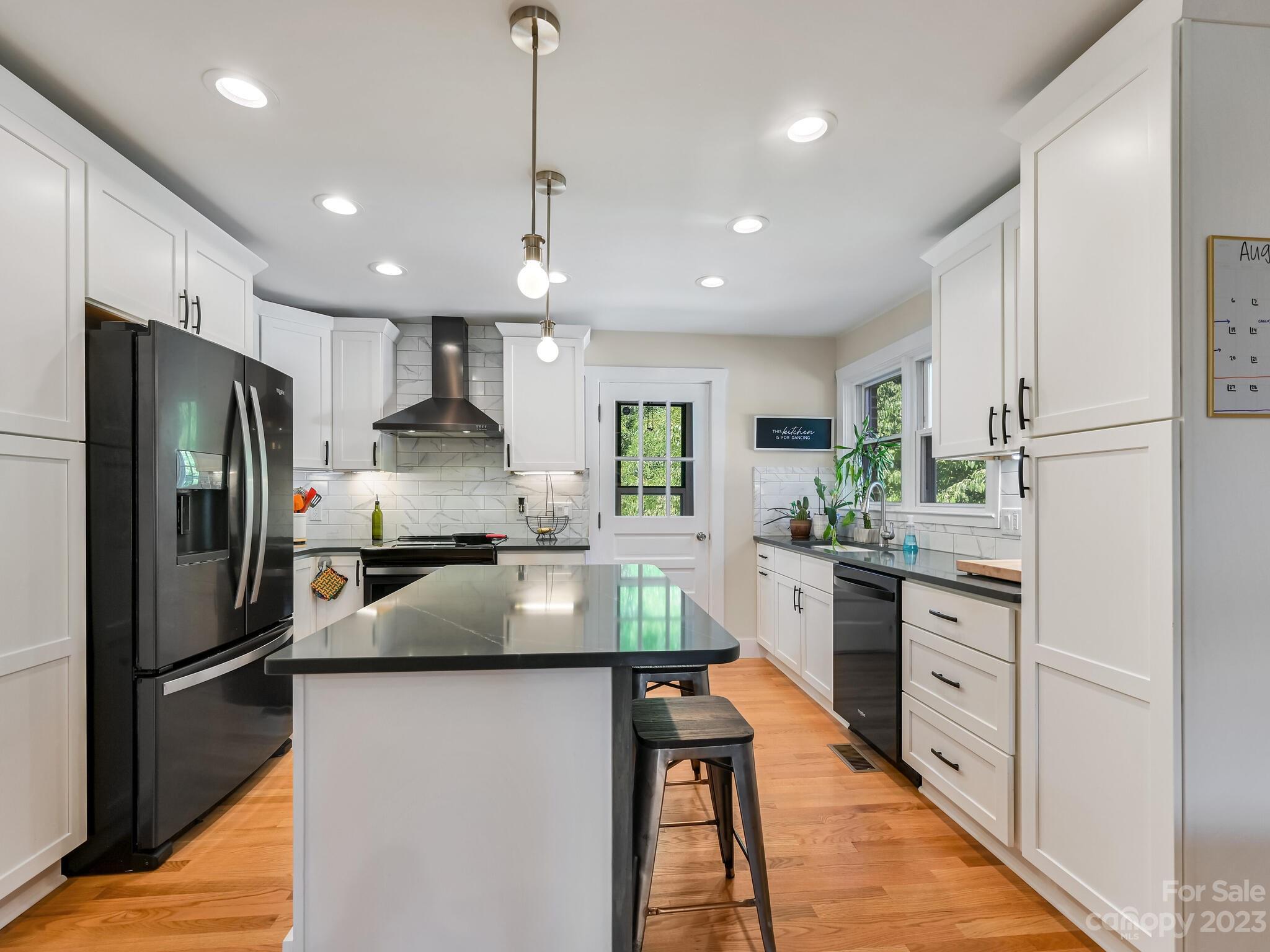 65 Craggy Avenue Asheville NC 28806