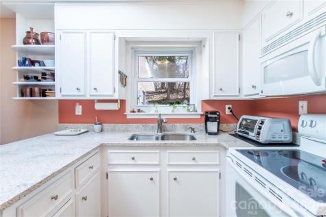356 Pleasant Hill Drive Brevard NC 28712