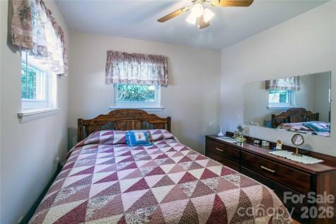 356 Pleasant Hill Drive Brevard NC 28712