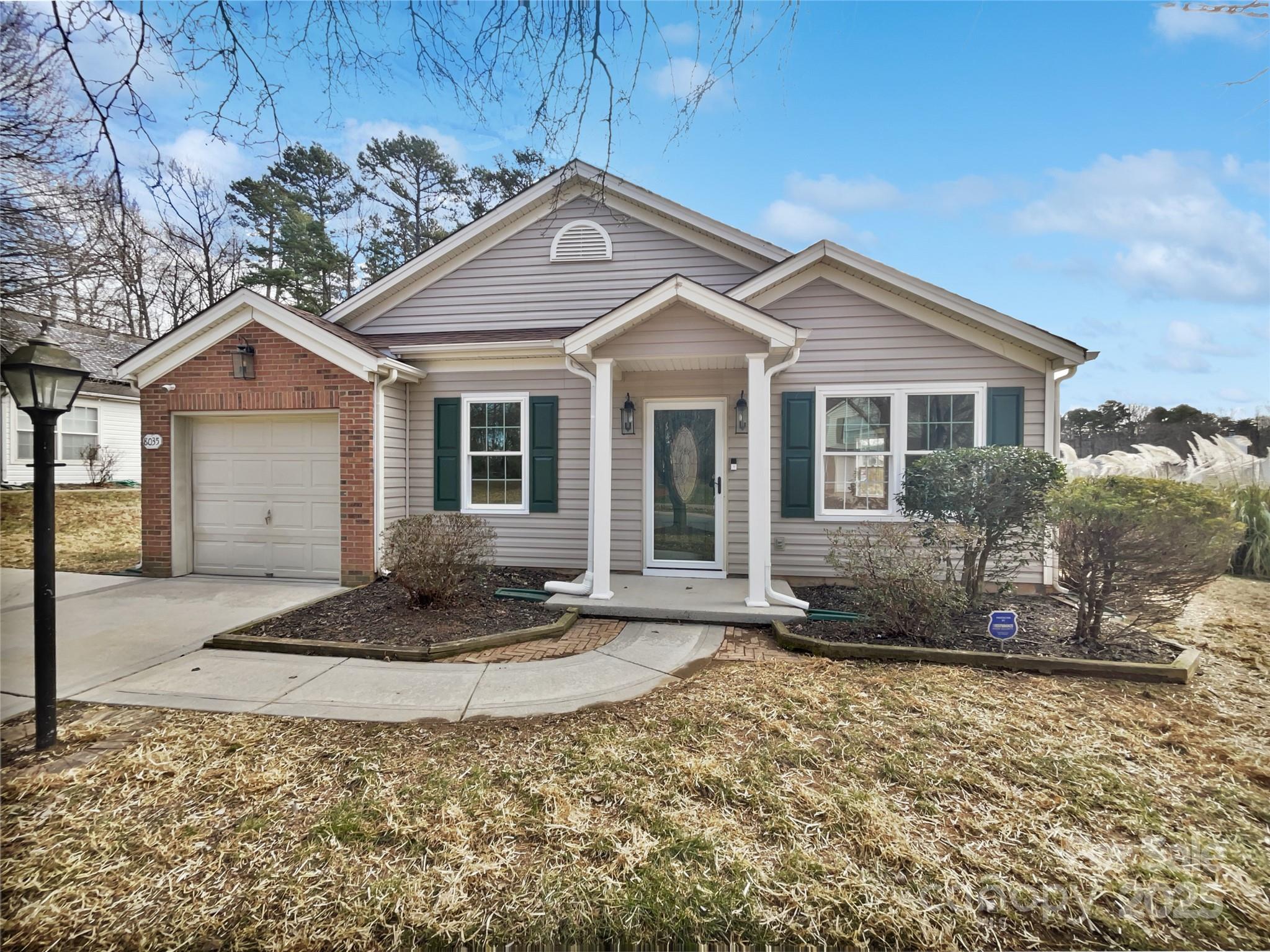 8035 Bristle Lane Charlotte NC 28214