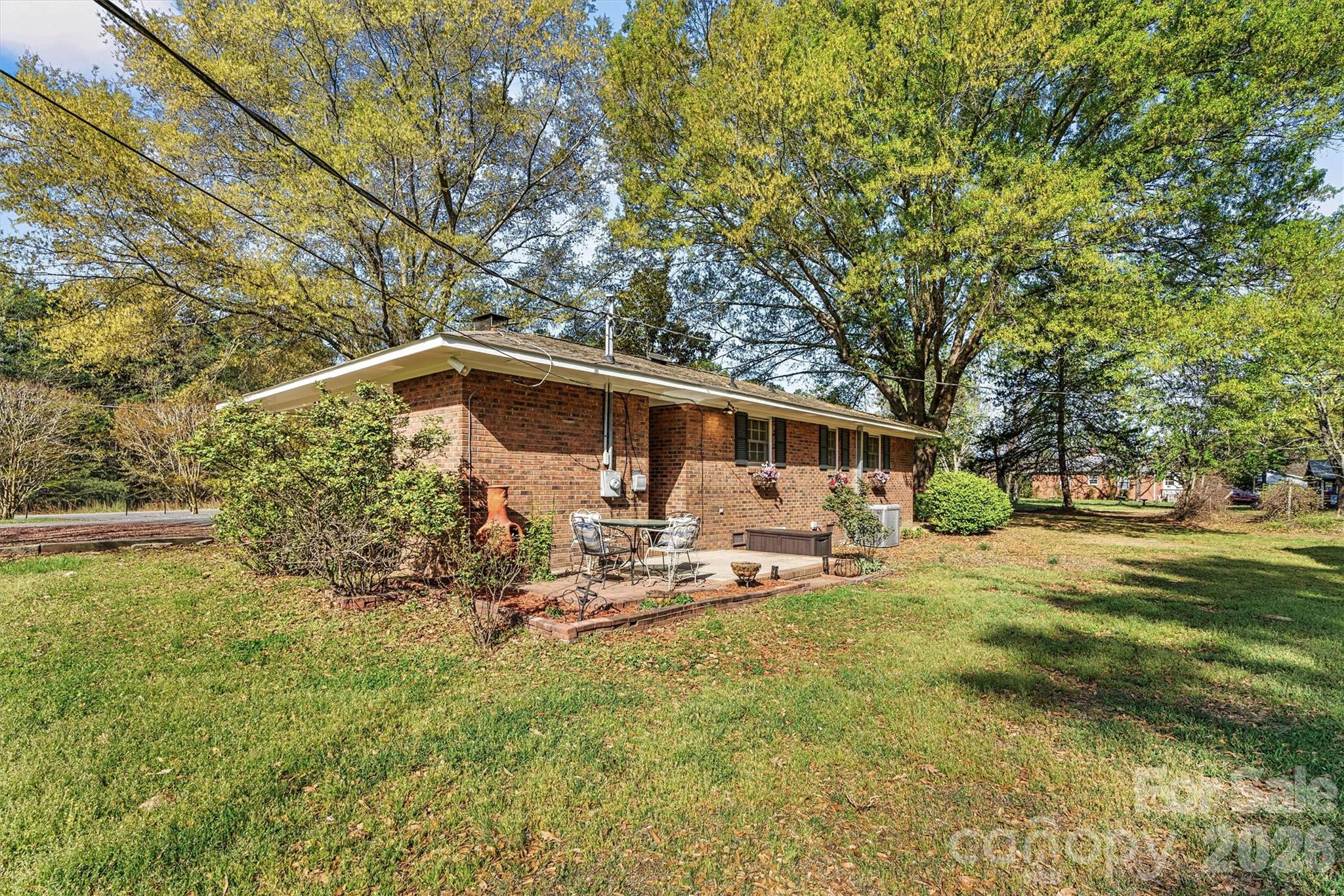 5329 E Highway 27 Highway Iron Station NC 28080