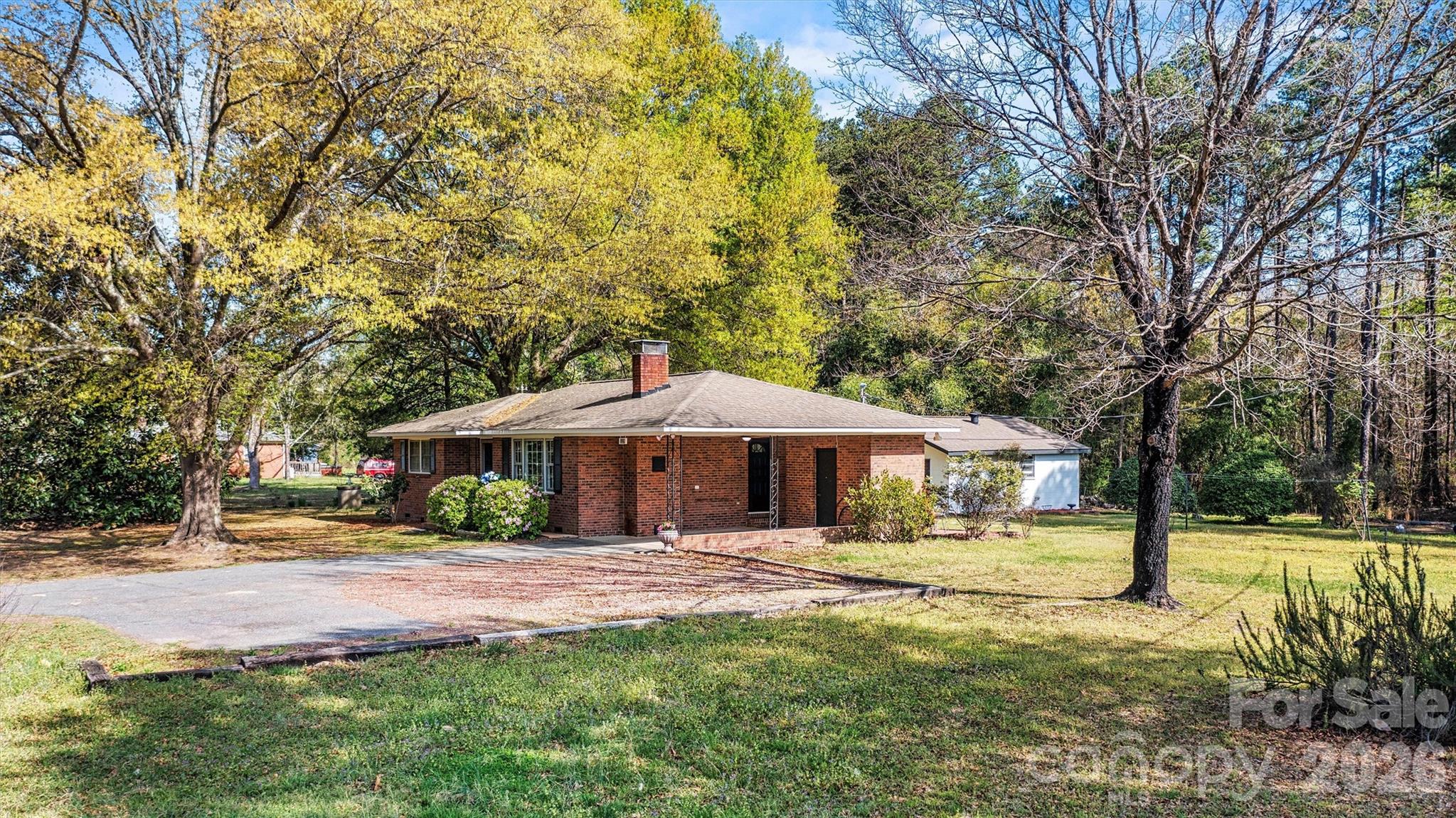 5329 E Highway 27 Highway Iron Station NC 28080