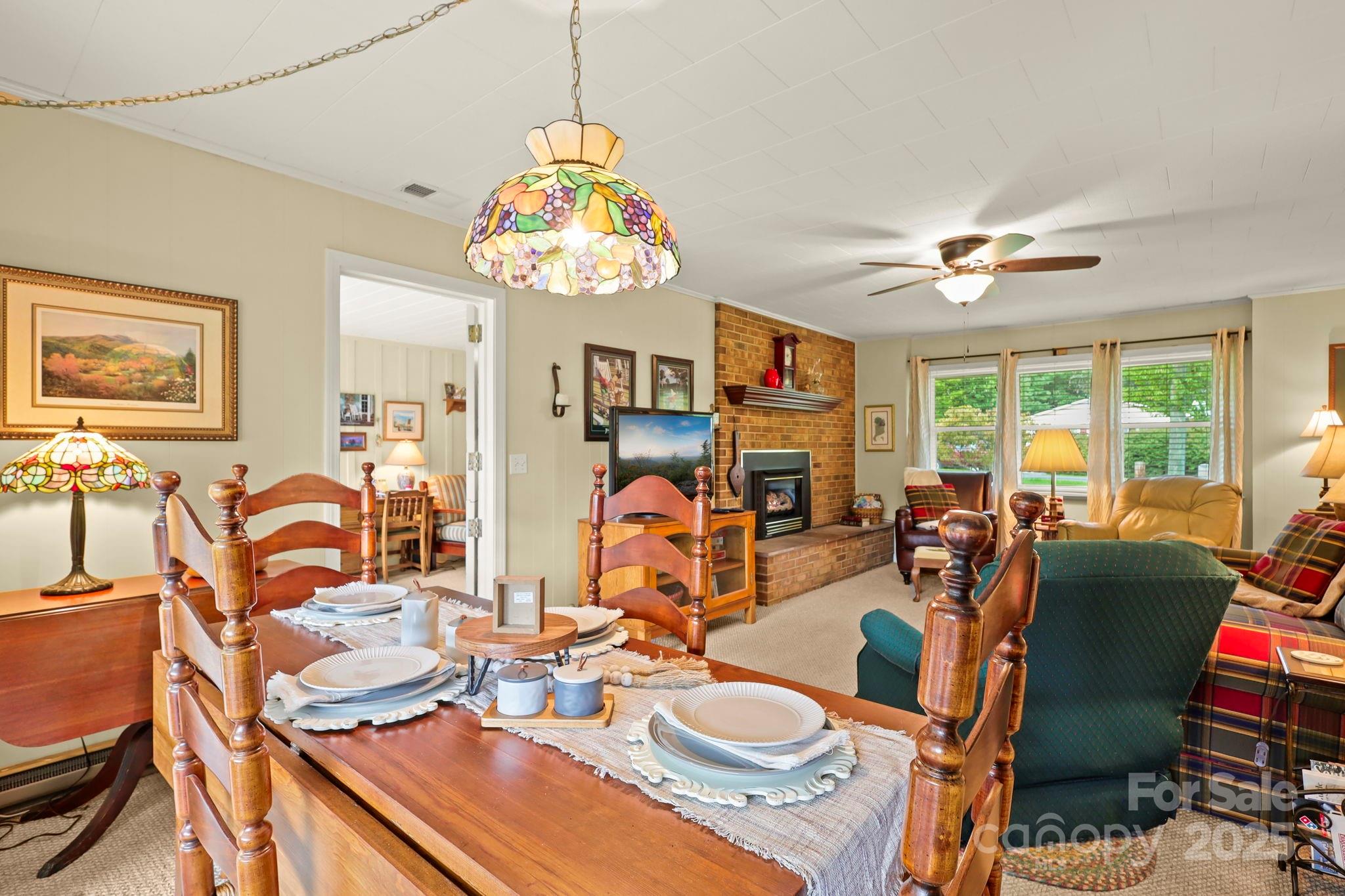1074 Nikanor Road West Jefferson NC 28694