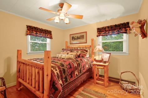 1074 Nikanor Road West Jefferson NC 28694
