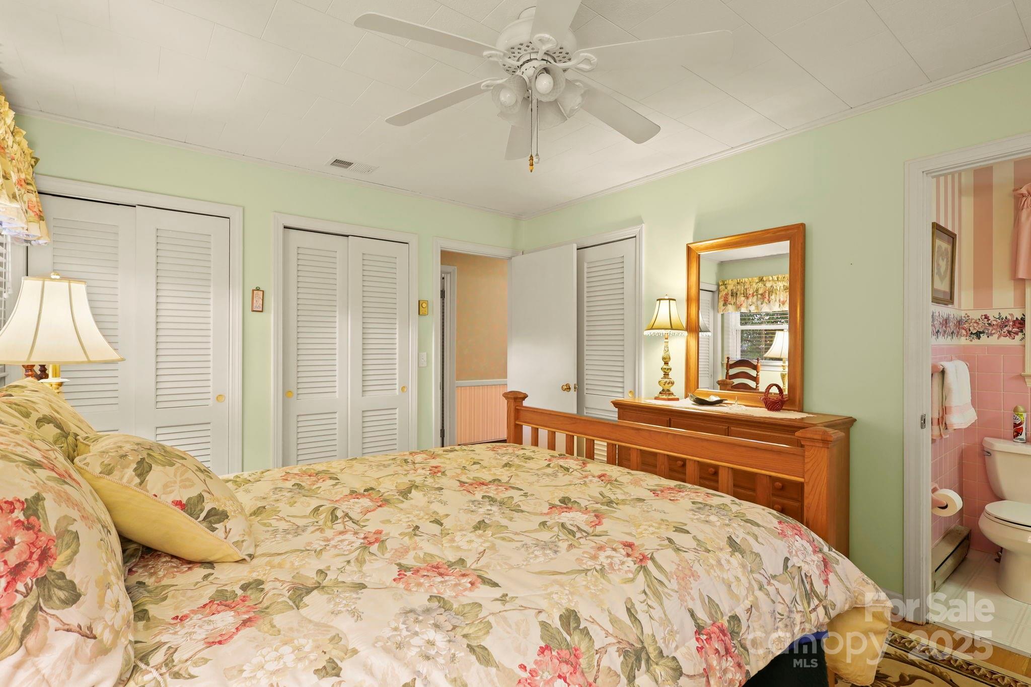 1074 Nikanor Road West Jefferson NC 28694