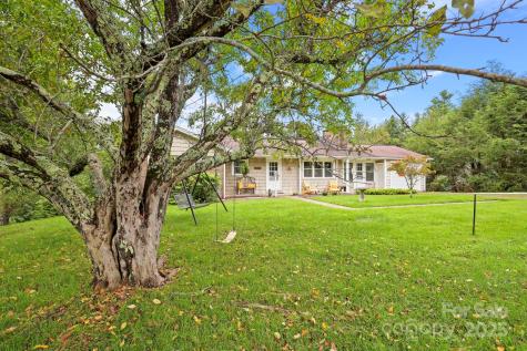 1074 Nikanor Road West Jefferson NC 28694