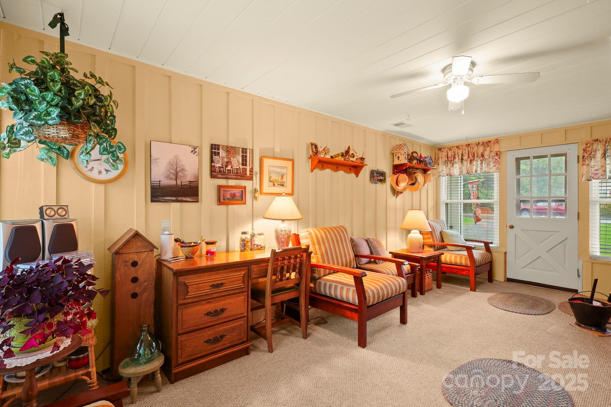 1074 Nikanor Road West Jefferson NC 28694