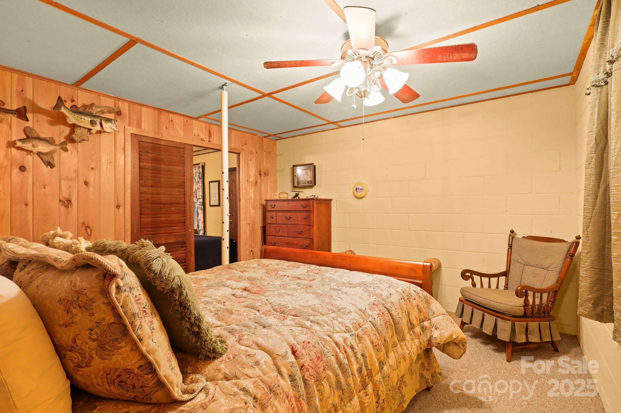 1074 Nikanor Road West Jefferson NC 28694