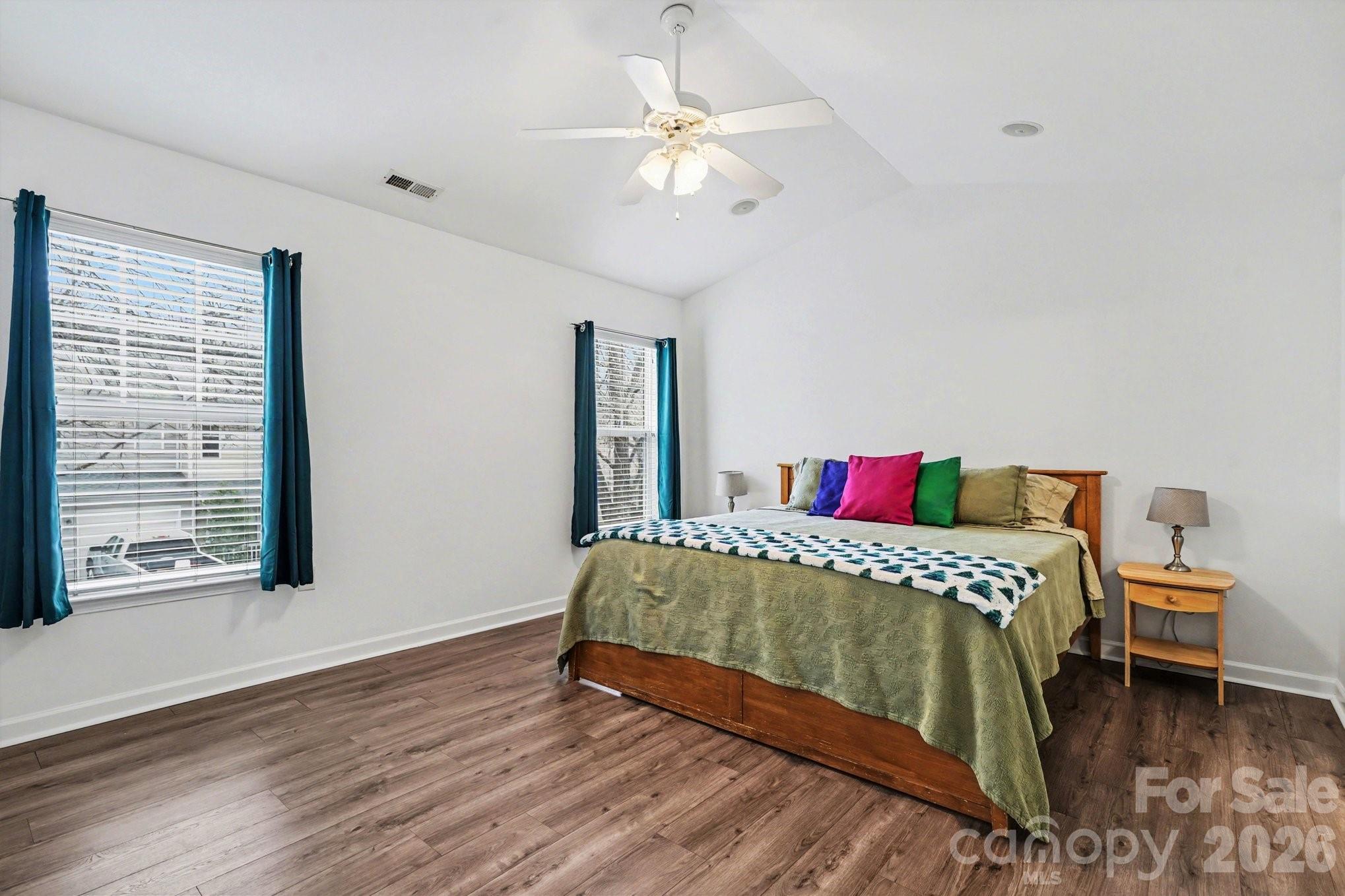 5518 Santeelah Court Charlotte NC 28217