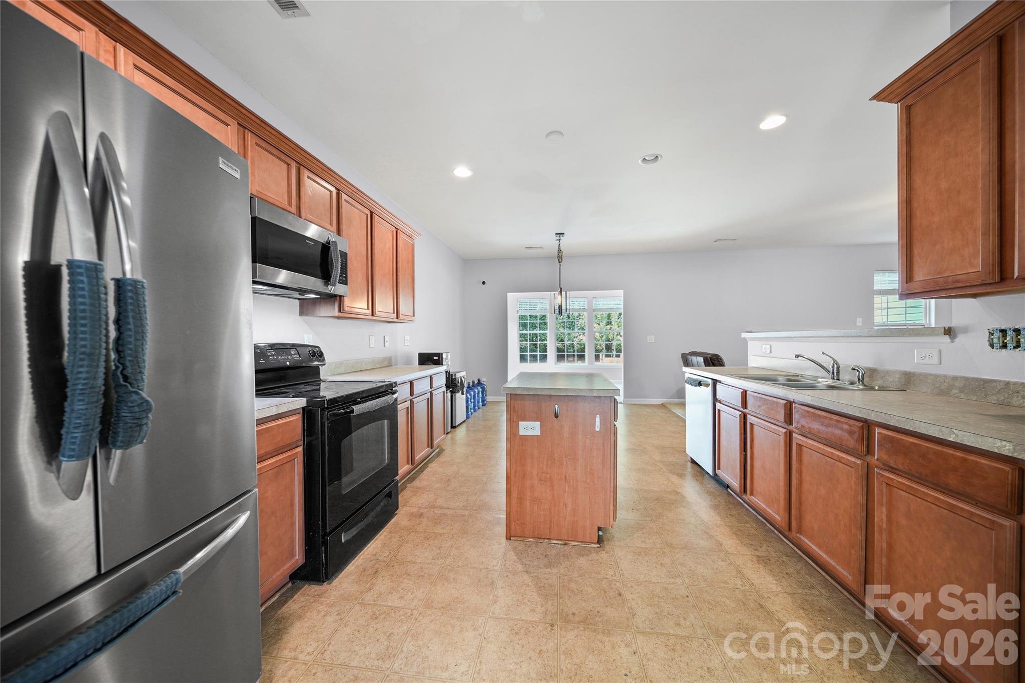 2001 Lake Vista Drive Mount Holly NC 28120