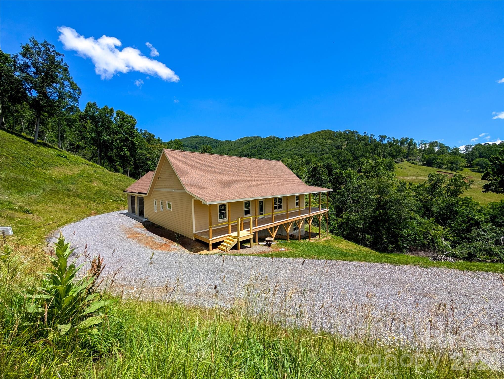 338 Majestic Mountain Drive Burnsville NC 28714