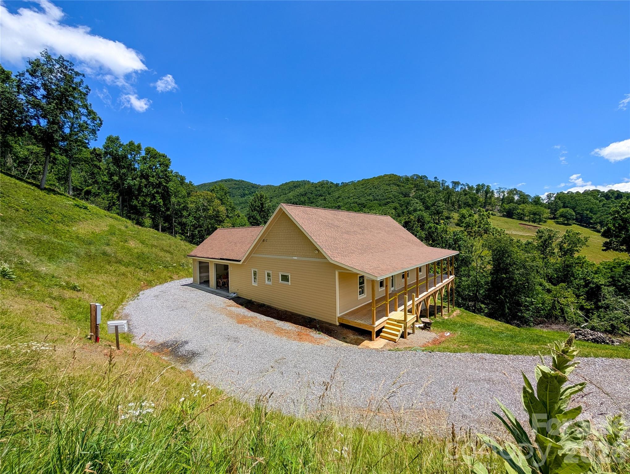 338 Majestic Mountain Drive Burnsville NC 28714