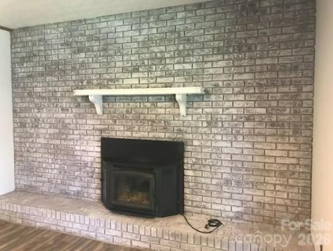 124 Oak Hill Road Candler NC 28715