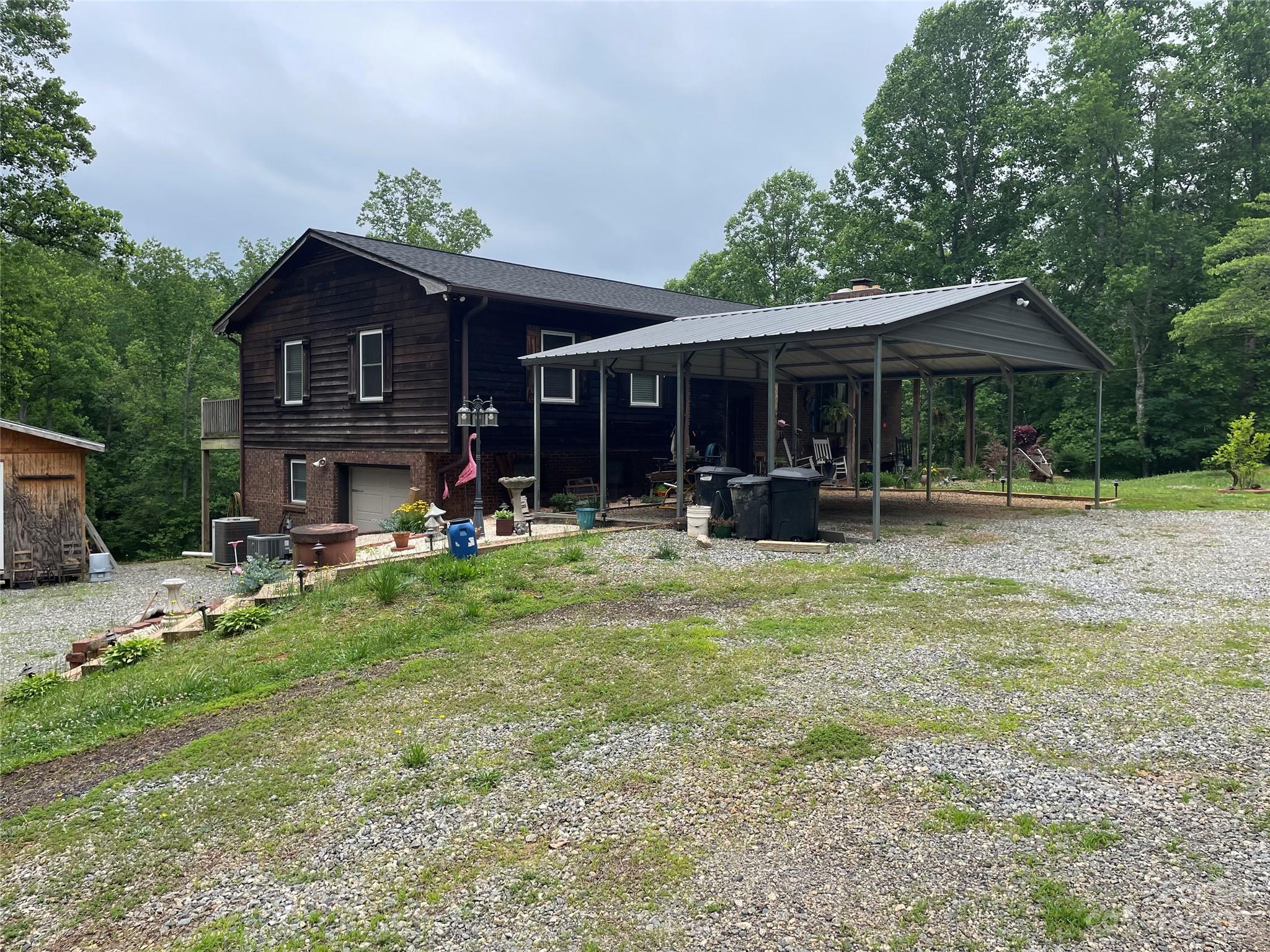 455 Turning Leaf Lane Mill Spring NC 28756