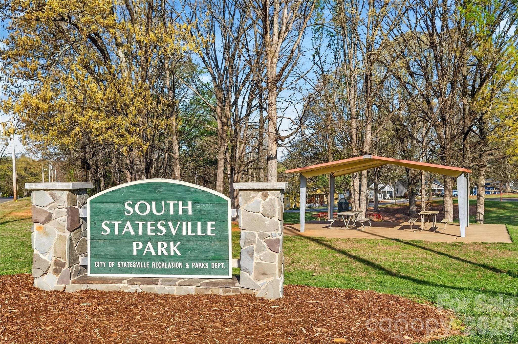 1312 7th Street Statesville NC 28677