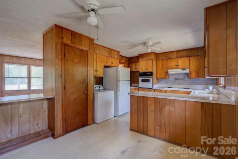 22271 Hwy 151 Highway McBee SC 29101