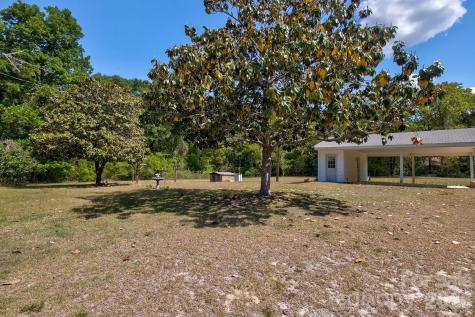 22271 Hwy 151 Highway McBee SC 29101