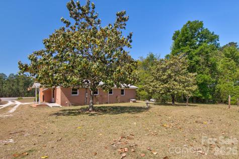 22271 Hwy 151 Highway McBee SC 29101
