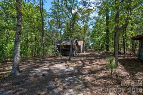22271 Hwy 151 Highway McBee SC 29101