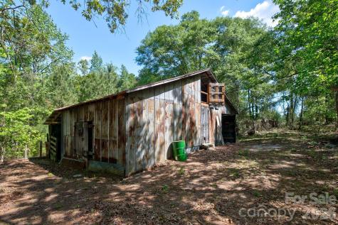 22271 Hwy 151 Highway McBee SC 29101