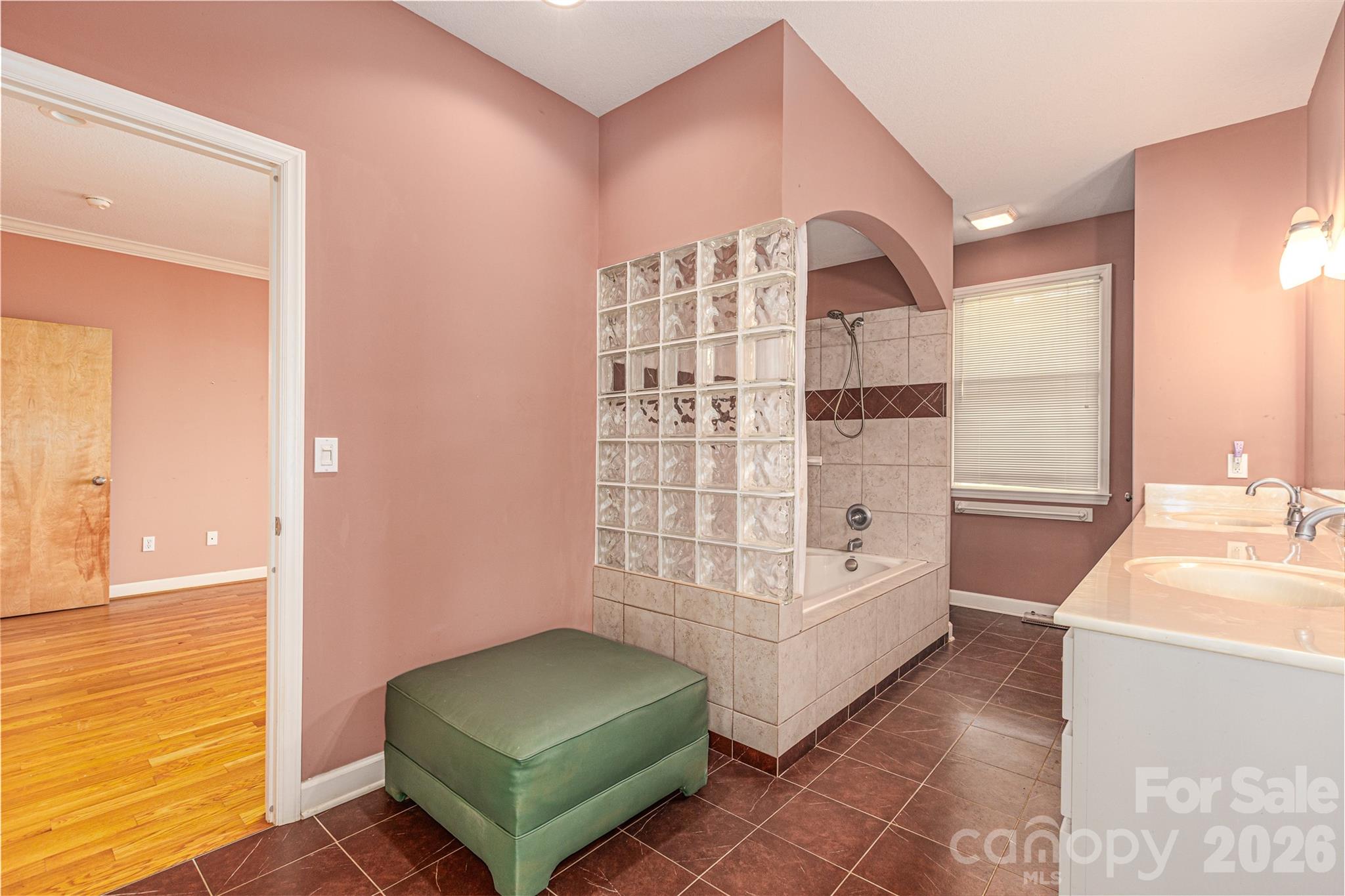 27 Magnolia Drive Nebo NC 28761