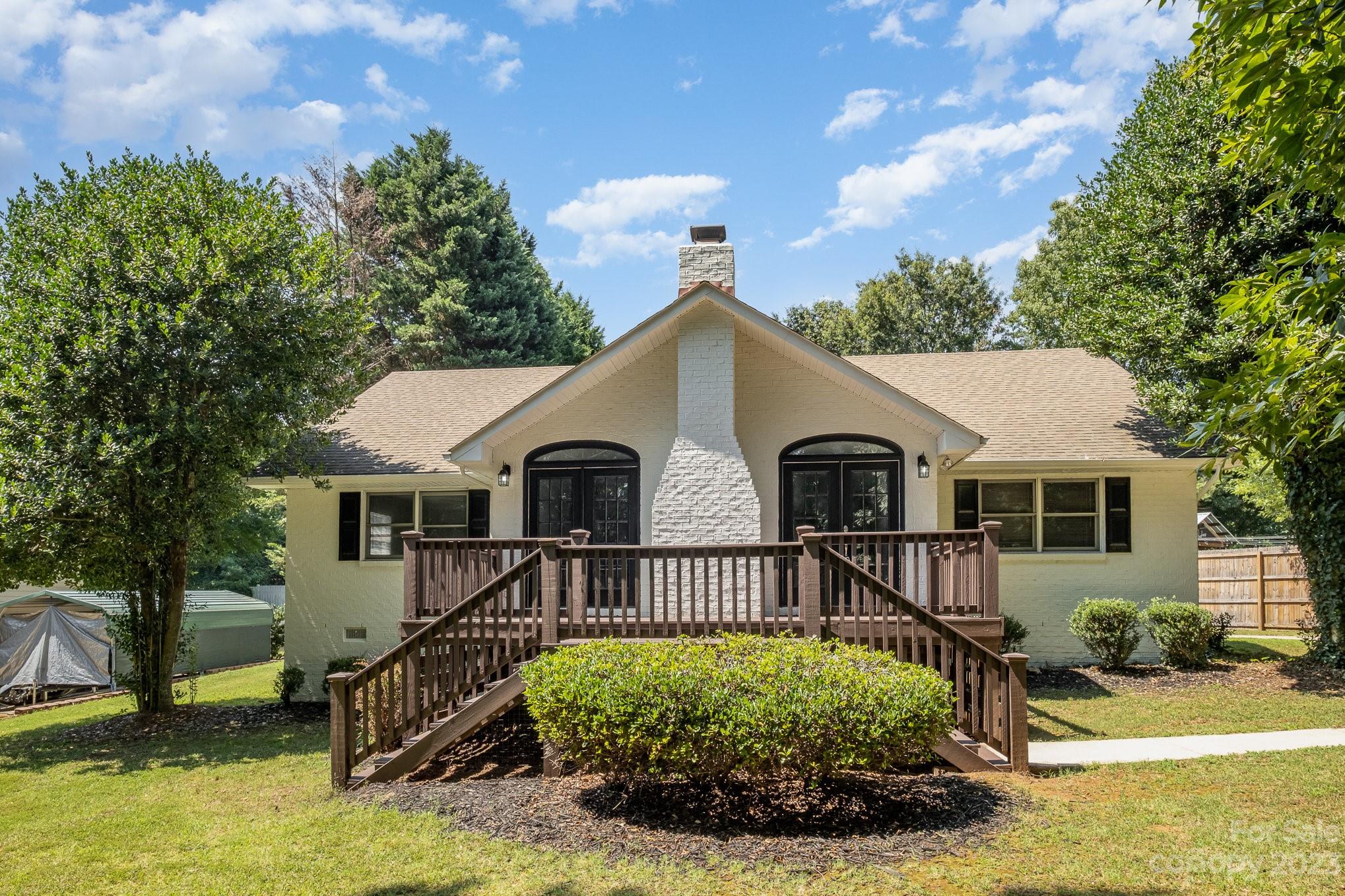 3581 Lake Shore Road S Denver NC 28037
