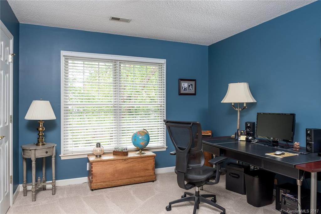 6623 Lyndonville Drive Charlotte NC 28277