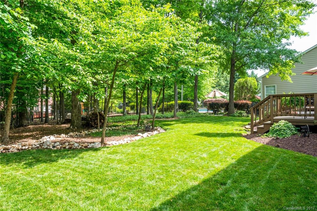 6623 Lyndonville Drive Charlotte NC 28277