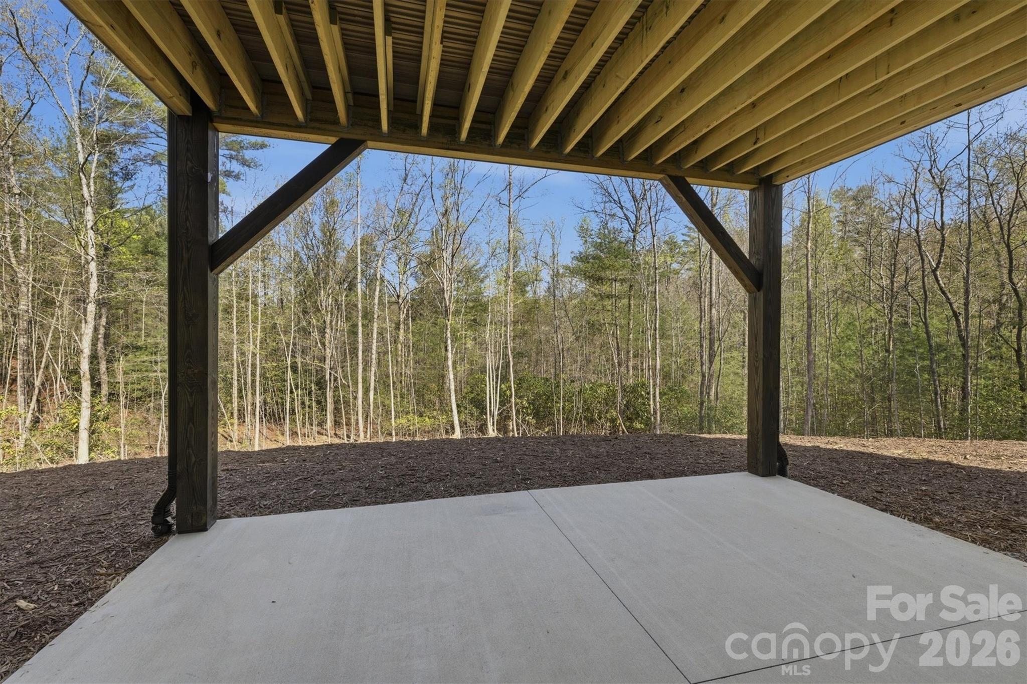 173 Waters Edge Drive Nebo NC 28761