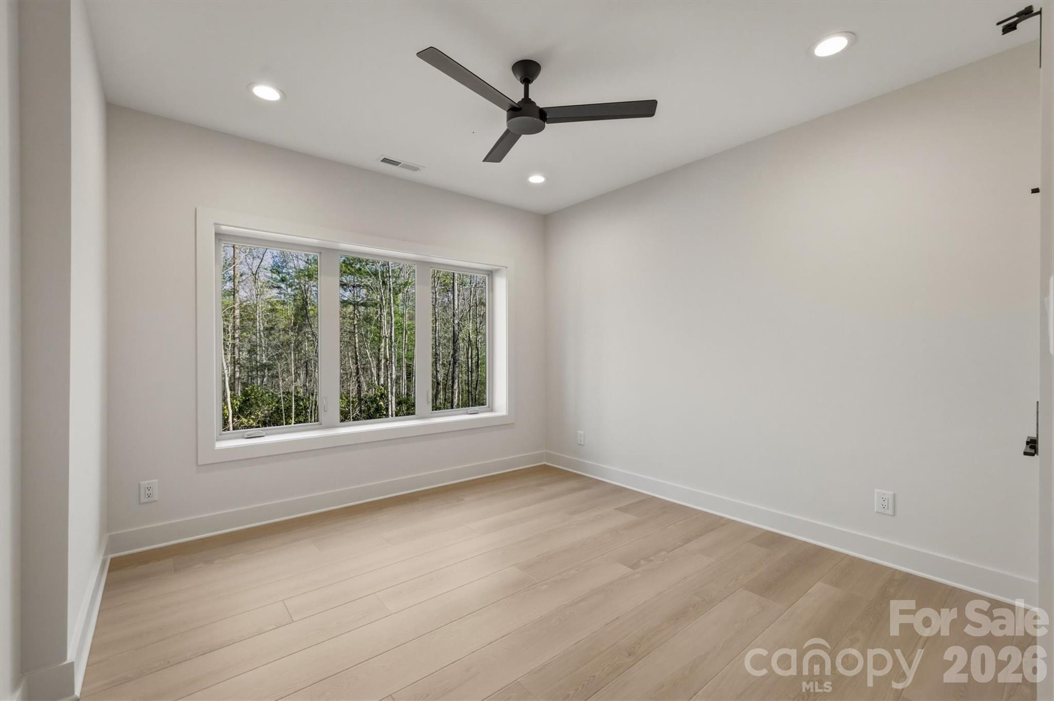 173 Waters Edge Drive Nebo NC 28761