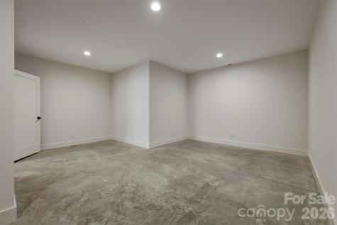173 Waters Edge Drive Nebo NC 28761