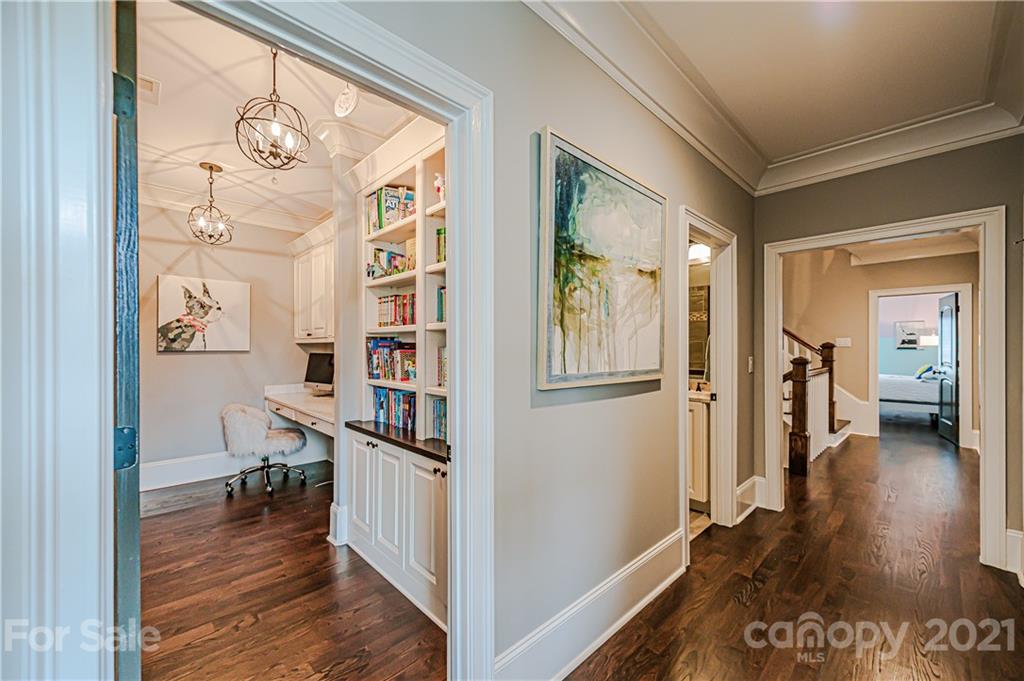 5528 Carmel Park Drive Charlotte NC 28226