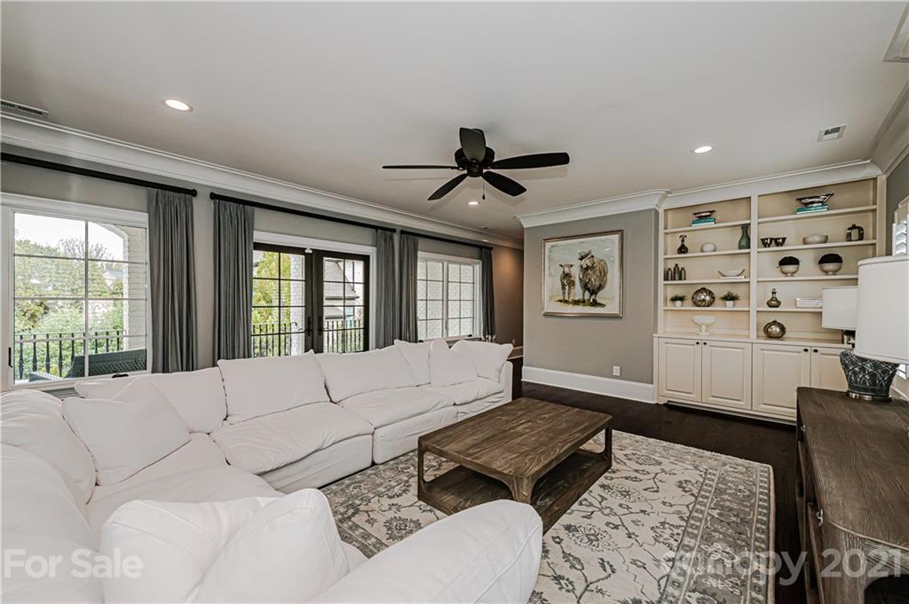 5528 Carmel Park Drive Charlotte NC 28226