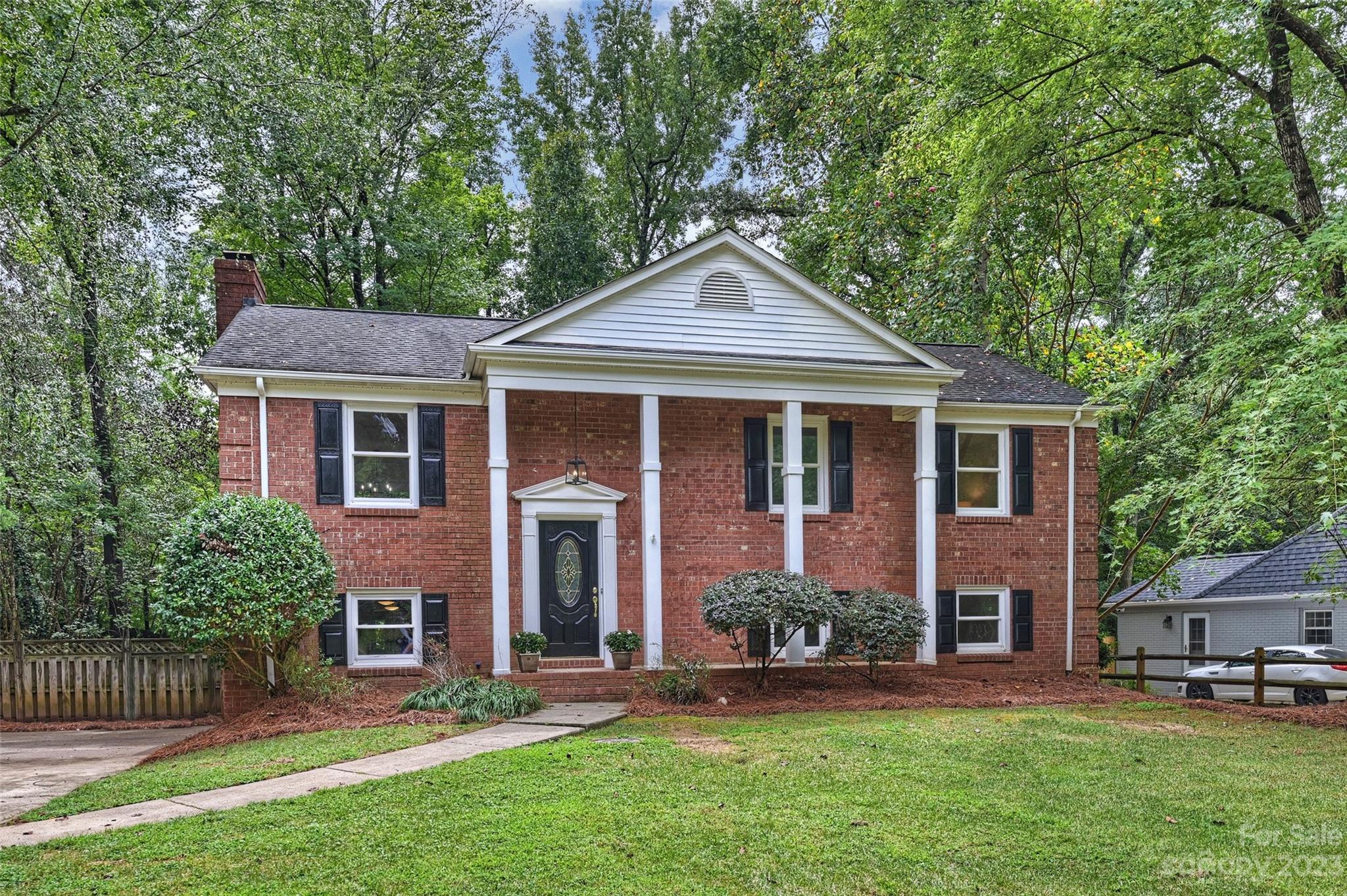 9504 Hinson Drive Matthews NC 28105