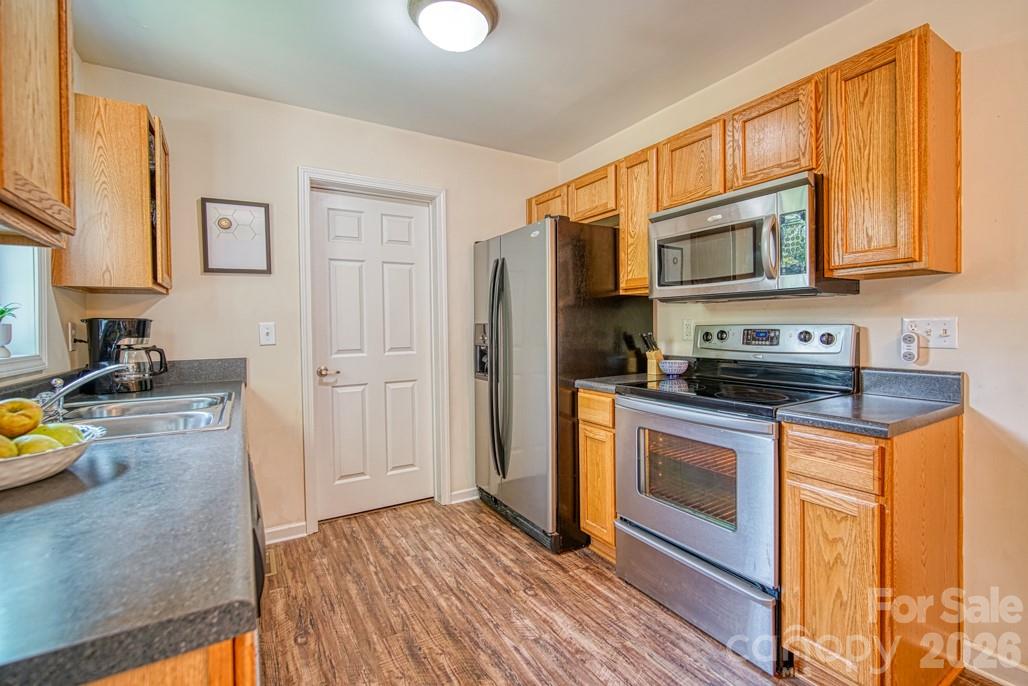 136 Newberry Drive Fletcher NC 28732