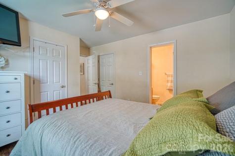 136 Newberry Drive Fletcher NC 28732