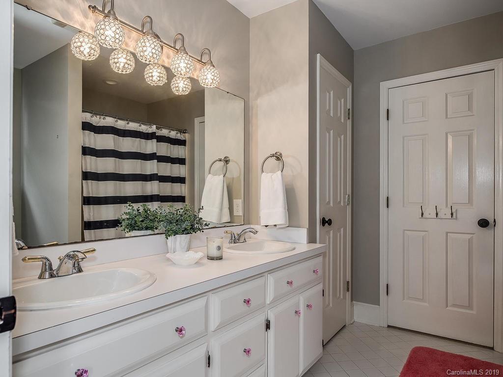 3108 Wickersham Road Charlotte NC 28211