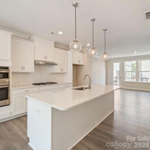 4028 Hidden Oaks Drive Charlotte NC 28205