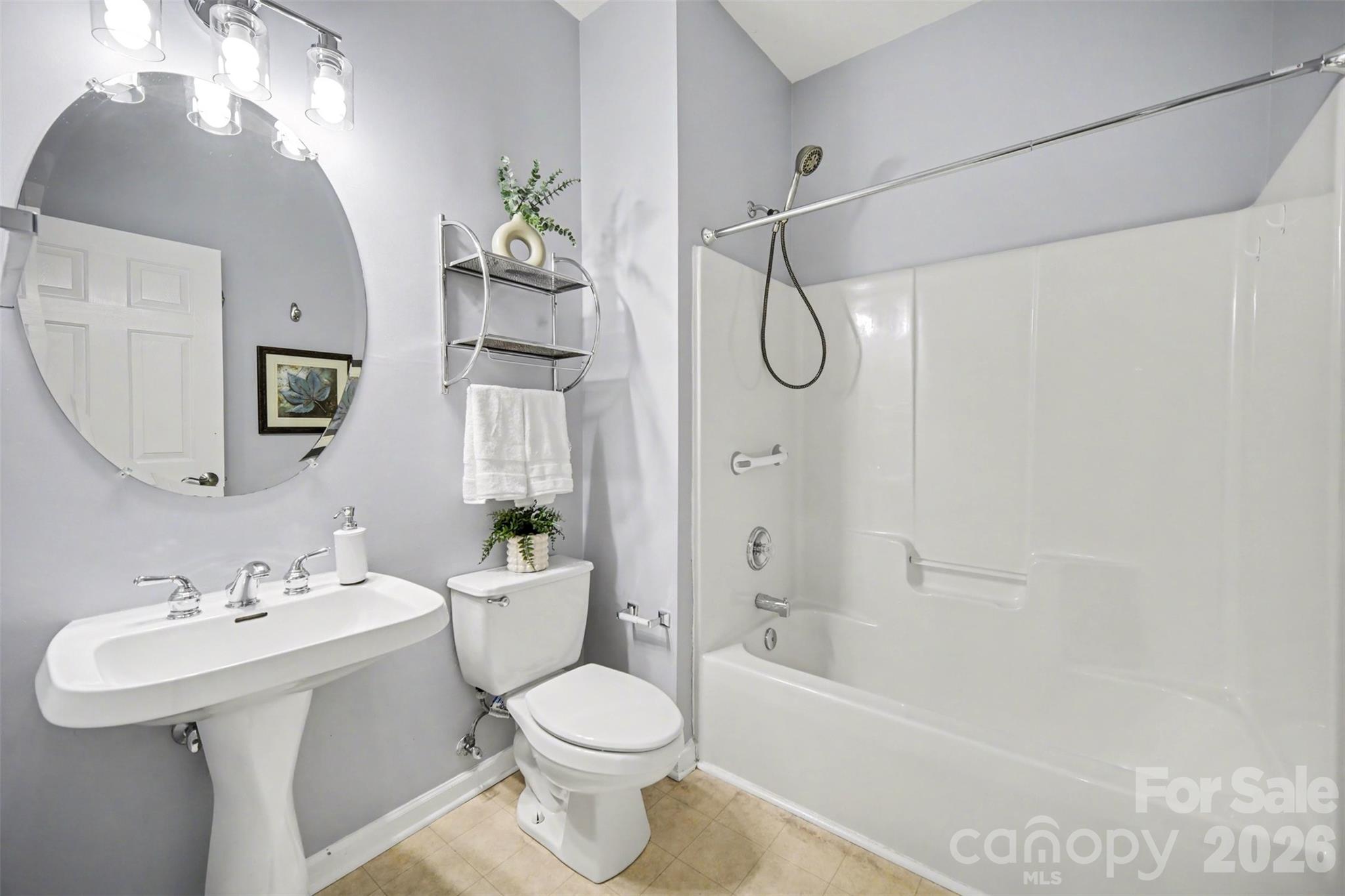 15548 Donnington Drive Charlotte NC 28277